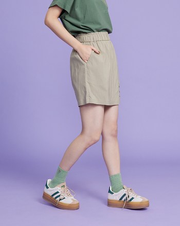 ➤造型彈力鬆緊短褲裙(兩色)