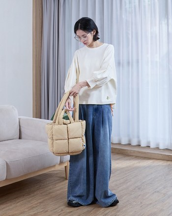 蓬蓬方格鋪棉斜背包(兩色)