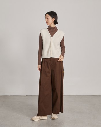 ➤大V領開襟毛衣背心(三色)