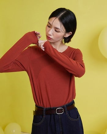 ◢HOT柔軟發熱圓領長袖上衣(兩色)