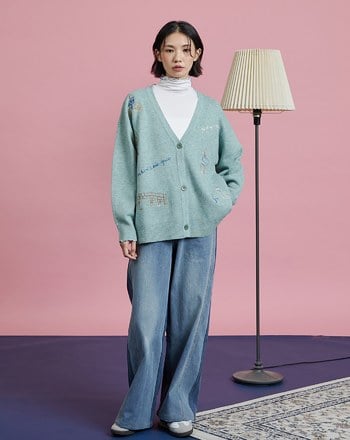 ➤古人漫步毛線繡V領毛衣外套(兩色)