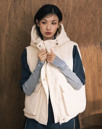 ➤大口袋立體廓型連帽羽絨背心(兩色)