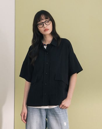 ➤造型口袋廓型短袖襯衫(兩色)