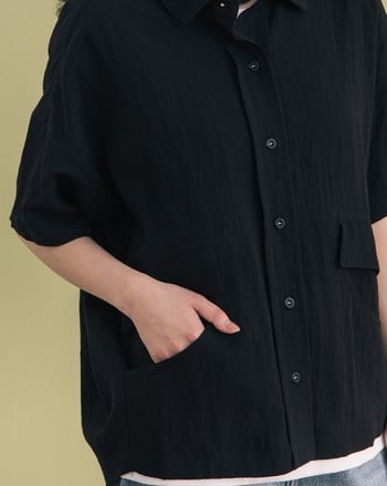 ➤造型口袋廓型短袖襯衫(兩色)