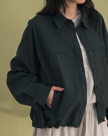 造型調節下擺抽繩寬版襯衫外套(兩色)