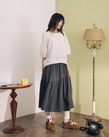 ➤斜邊造型抓褶蛋糕裙(兩色)