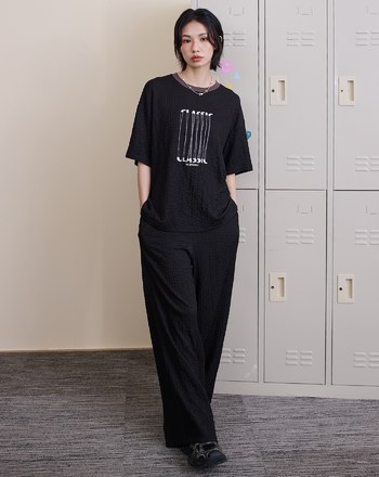 皺皺織紋彈性寬褲