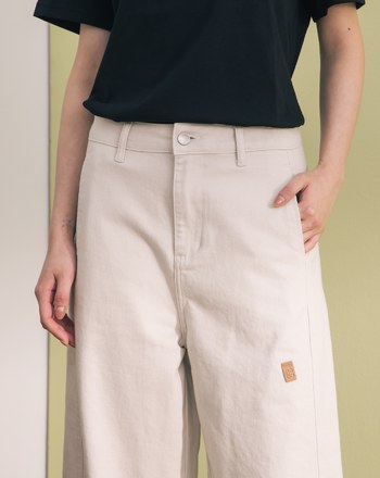 顯瘦剪接彈性直筒八分牛仔褲