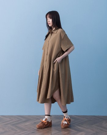 ➤條紋不對稱打褶下擺襯衫洋裝(兩色)