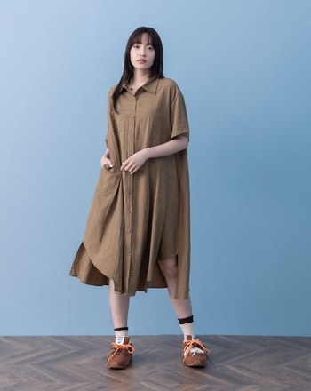 ➤條紋不對稱打褶下擺襯衫洋裝(兩色)