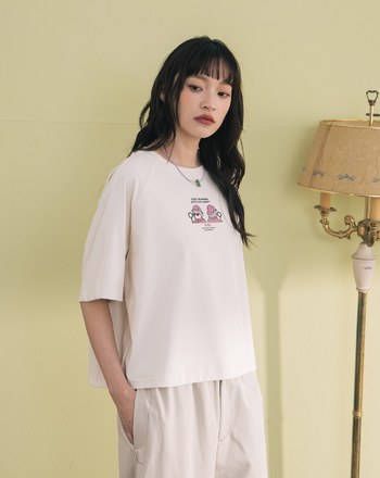 涼感天絲線條拼接造型印花T恤(兩色)