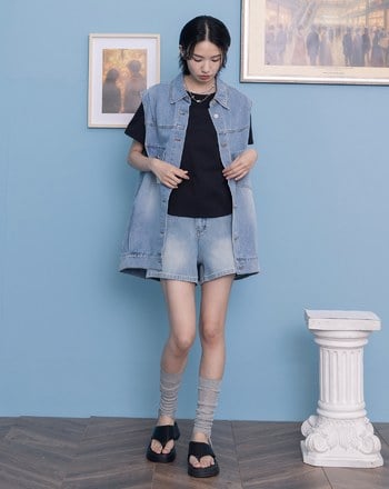 曲線造型剪接圓弧下擺T恤(兩色)