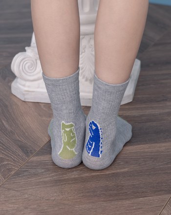 不對襯圖騰設計坑條長襪(兩色)