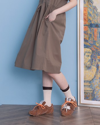 假兩層拼接坑條長襪(兩色)