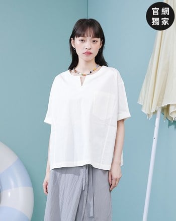 ➤造型小V領寬鬆連袖上衣(兩色)