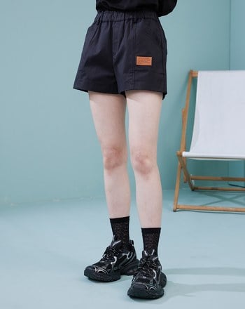 天絲棉皮標鬆緊短褲(兩色)