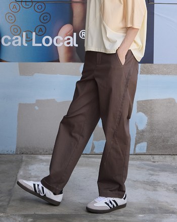 ➤造型剪接修身男友褲(兩色)