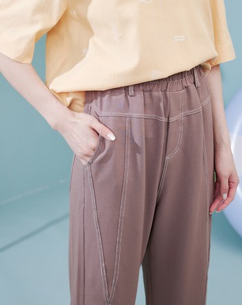 ➤造型車線仿牛仔彈力男友褲(兩色)