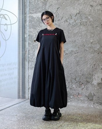 蛋糕裝飾花苞造型吊帶洋裝(兩色)