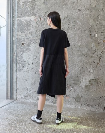 天絲異材質拼接造型洋裝(黑色)