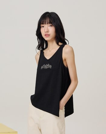 俄羅斯方塊不對稱下擺織紋背心(兩色)