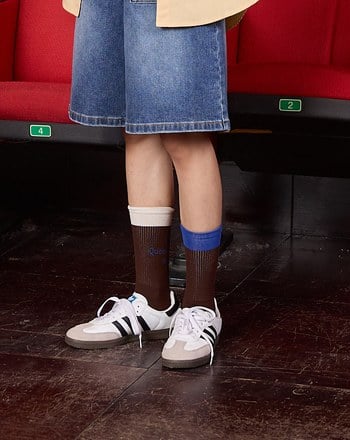 電影字母撞色運動長襪(兩色)