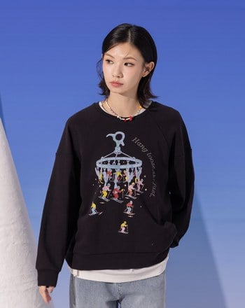 ➤發熱曬衣夾造型滑雪纜車印花大學T(兩色)