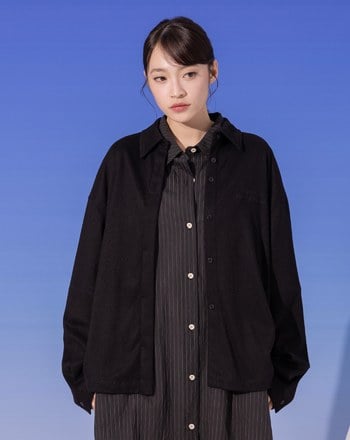 刺繡仿羊絨剪接長袖襯衫(兩色)