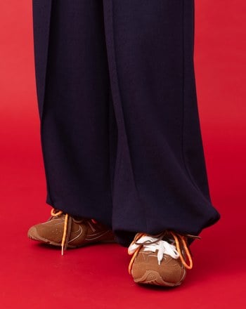 迪士尼系列 just one bite寬直筒可束口長褲(兩色)