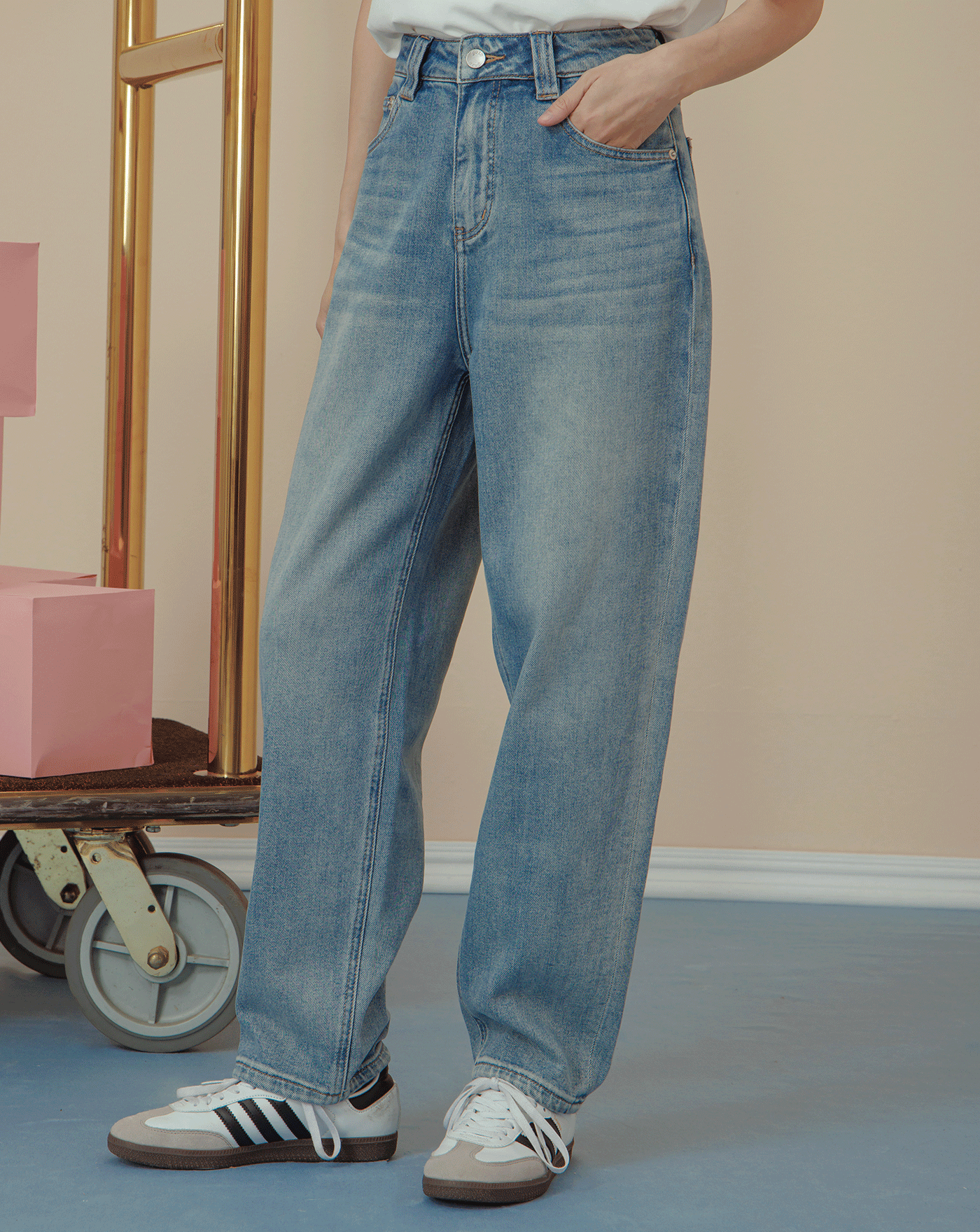 顯瘦刷色彈性牛仔男友褲(兩色)