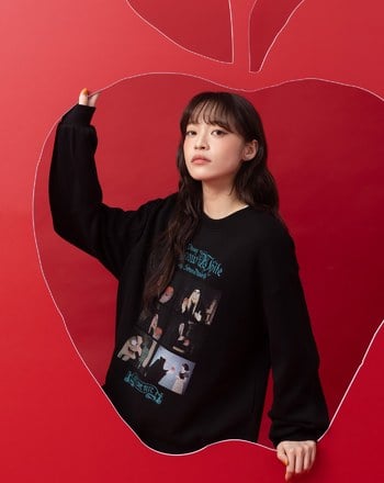 迪士尼系列 巫婆毒蘋果計畫彎刀袖大學T(兩色)