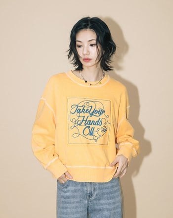 A｜特殊蠟洗爬線造型落肩大學T(兩色)