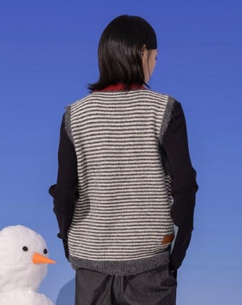 ➤撞色條紋寬袖口毛衣背心(兩色)