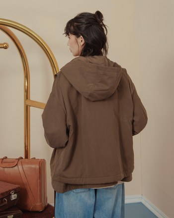 涼感天絲顯瘦剪接連帽外套(兩色)