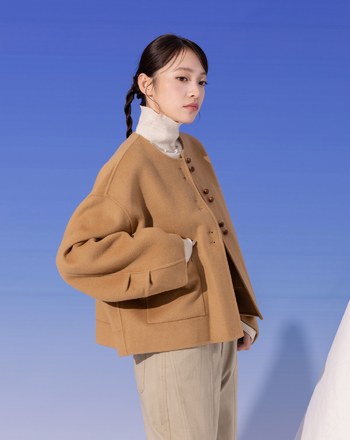 ➤無領落肩廓型羊毛外套
