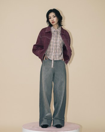 A｜復古仿麂皮壓線廓型雙向拉鍊外套(兩色)