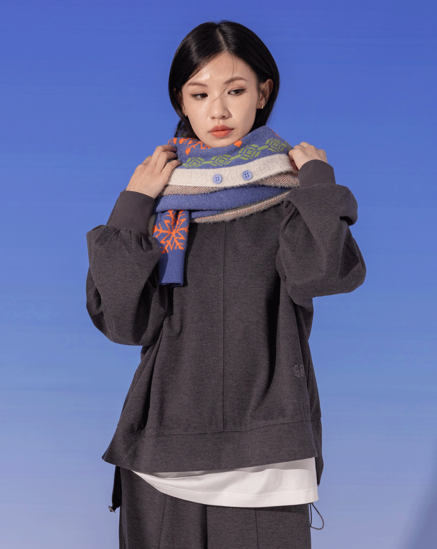 滑雪小人燈籠袖繭型上衣(兩色)